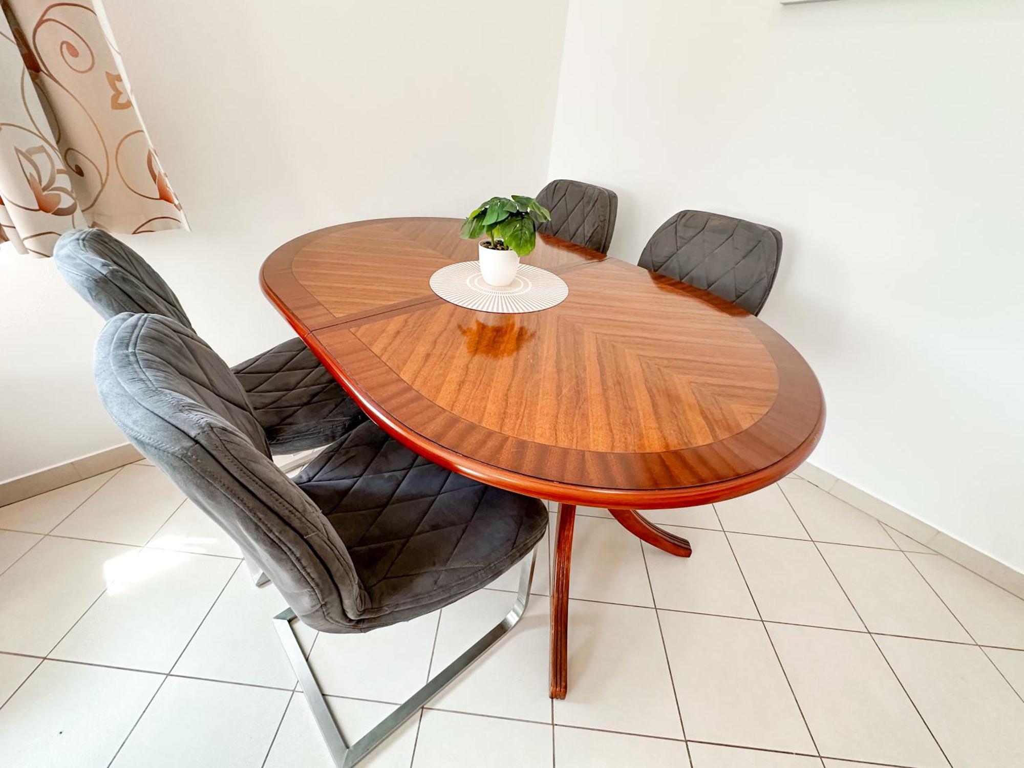 Sunside Apartments Пула Екстериор снимка