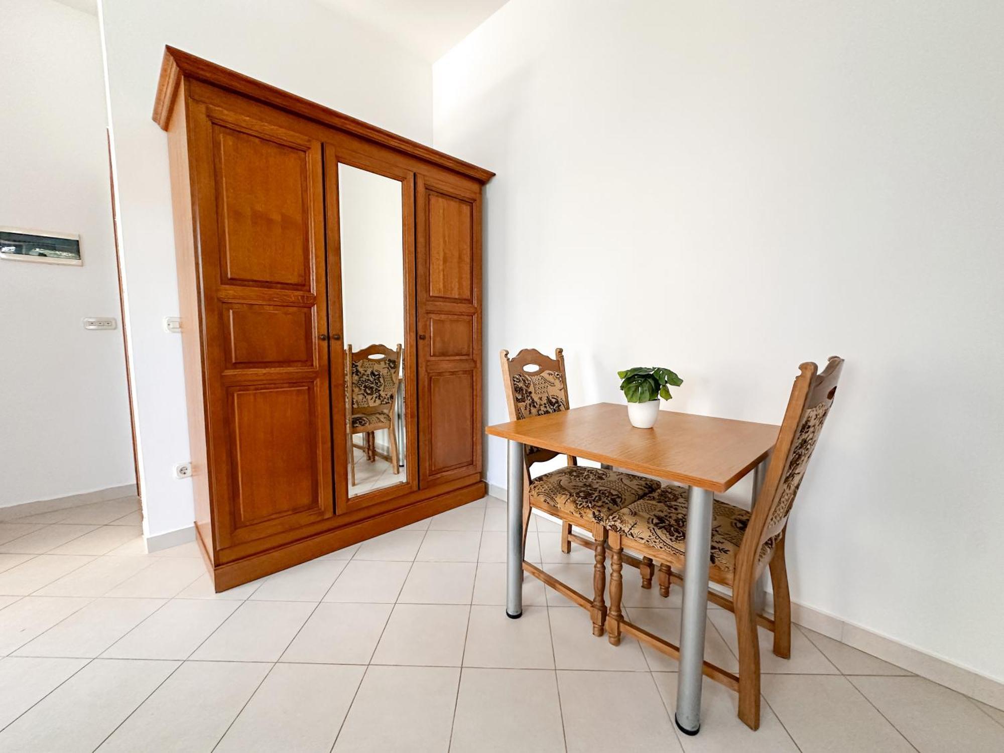 Sunside Apartments Пула Екстериор снимка